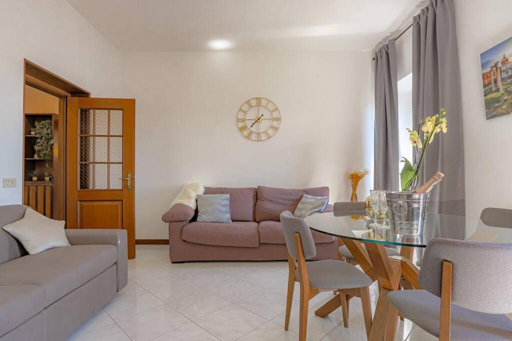 Stella Luxury House Apartment โรม ภายนอก รูปภาพ